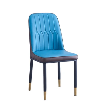 Леки луксозни и минималистичные скандинавските маси, домашни метални столове с кожена тапицерия на облегалката, ежедневни трапезни столове
