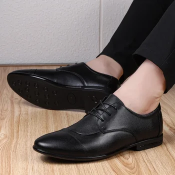 Модни ежедневни обувки за мъже, новост 2023 г., мъжки бизнес обувки от естествена кожа, класически модельная мъжки обувки за сватба, мъжки обувки-oxfords.